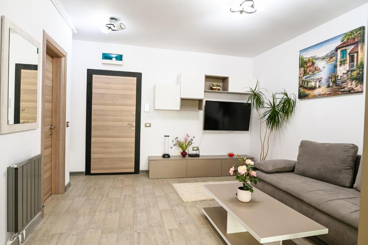 Teemo Beach Apartment, Alezzi Beach Resort 那沃达利 外观 照片