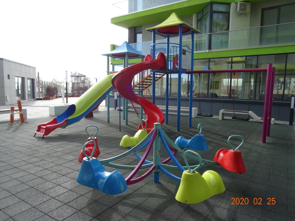 Teemo Beach Apartment, Alezzi Beach Resort 那沃达利 外观 照片