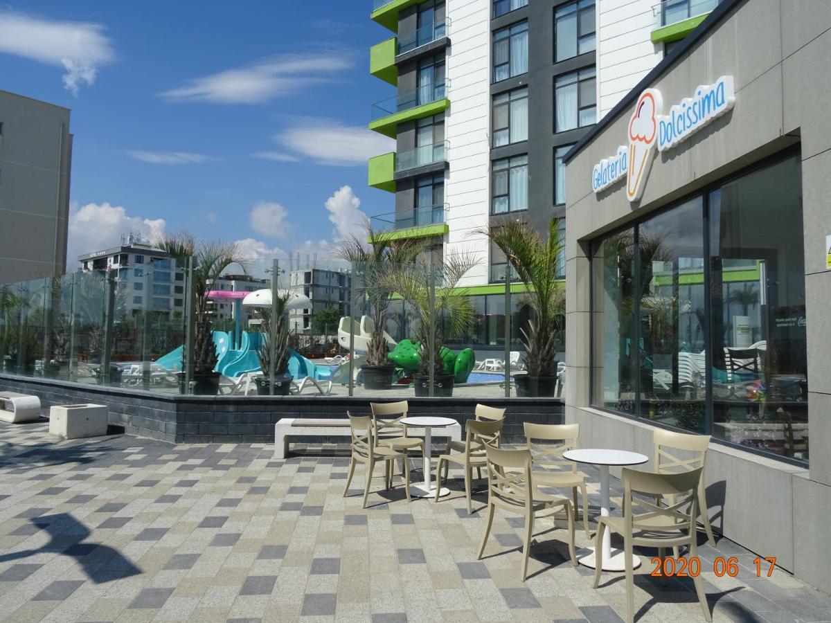 Teemo Beach Apartment, Alezzi Beach Resort 那沃达利 外观 照片