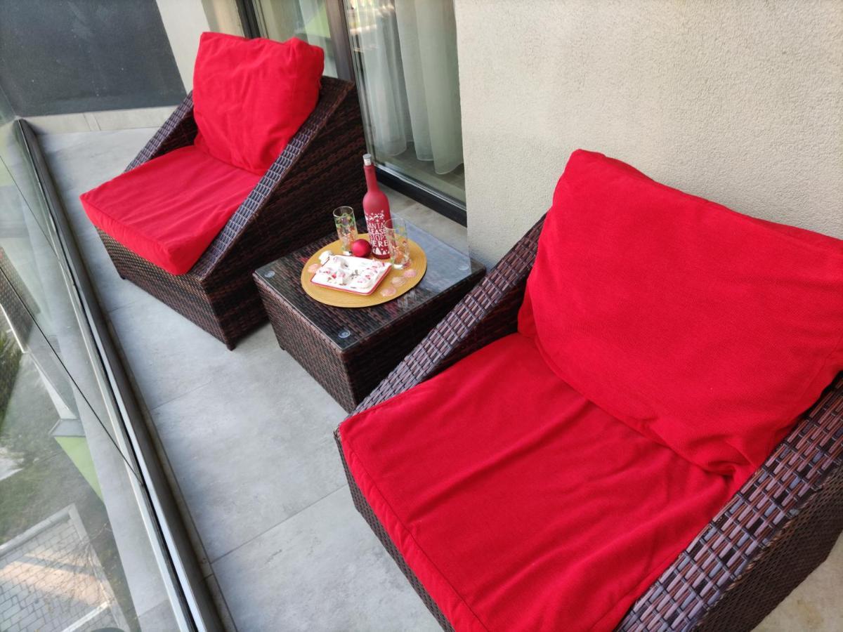 Teemo Beach Apartment, Alezzi Beach Resort 那沃达利 外观 照片
